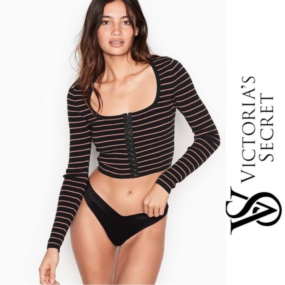 Victoria's Secret | Black and Coral Striped Long sleeve Crop Top | Size Large